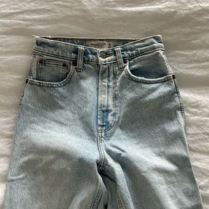 Abercrombie 90s ultra high rise relaxed jeans